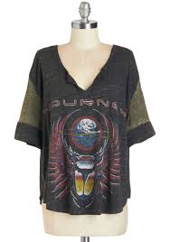 Look Who S Rocking Tee Modcloth Fashion Women Biker Clothes Clothes