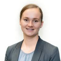 300+ perfiles de «Malone»