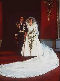 The danish and british royal families in particular, so get your snark on! Vestido De Noiva Da Princesa Diana Em Exposicao No Canada Casamento Vestidodenoiva Casamento Da Princesa Diana Princesa Diana Vestidos De Casamento De Grife