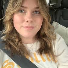 Olivia Slagle's Instagram, Twitter & Facebook