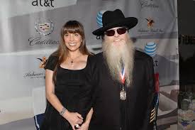 Zz top's bassist dusty hill has died. Fdh 2rcrvdnagm