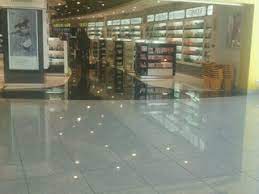 Find your nearest zero waste shop to stock up on all your essentials. Liquor Store Nearby Naples Italy Addresses Websites In Shops Directory Maps Me Download Offline Maps
