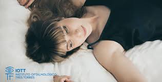 Es Posible Dormir Con Los Ojos Abiertos Iott