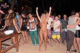 Nude party