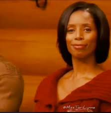 Angela Boom's Instagram, Twitter & Facebook