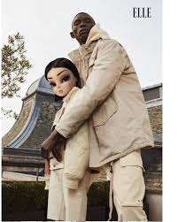 Um canivete suíço, com a faquinha de cortar ainda mto boa, pode ver, ó. Fernando Cabral For Elle Romania Uno Models Barcelona Madrid