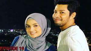 Aireen jatuh hati pada adam walaupun tidak dapat mengenali siapa adam sebenarnya. Tonton Drama Utusan Cinta Buat Adam Episod 19 Oh Hiburan