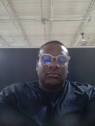 Hi. Randy here. Passive. Want a man who is faithful. My last husband  (deceased), was a truck driver and the best thing that ever happened to me.  Let me know if you're