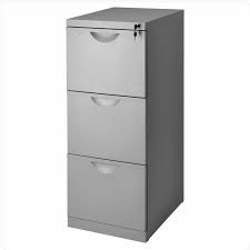 Au fini crème avec fixations à fini nickel; Pin On Meuble