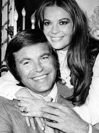 53 years ago today, April 23, 1972, Actors Robert Wagner and Natalie Wood  pose at the Dorchester Hotel in London, England.