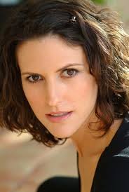 Patti James's Instagram, Twitter & Facebook