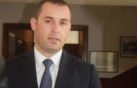 Preminuo profesor Milenko Popović