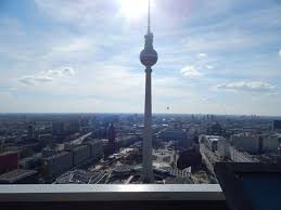 Start your journey to the capital of germany in the best way possible: Die 10 Besten Hotels Nahe Panorama Terrrasse Park Inn Berlin Tripadvisor