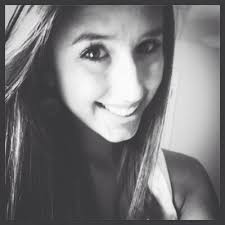 Andrea DeConinck (@Adeconinck)