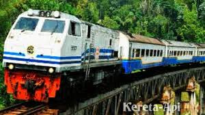 Nama stasiun yang menjadi inspirasi dari lagu stasiun balapan ciptaan mas didi kempot ini memang terasa berbeda. Jadwal Lengkap Kedatangan Keberangkatan Kereta Api Jakarta Solo Info Kereta Api