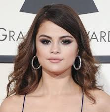 30 Awesome Hairstyles To Hide That Big Forehead Big Forehead Cool Hairstyles Forehead Hair