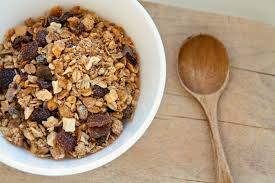 Gangguan asam lambung yang menyebabkan penyakit maag memang dapat menyerang siapa saja tanpa terkecuali. Sebenarnya Apa Perbedaan Oat Muesli Dan Granola