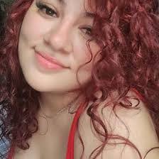 Melissa Veliz's Instagram, Twitter & Facebook