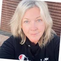 Meredith Hafer's Instagram, Twitter & Facebook