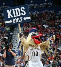 New Orleans Pelicans Mascot Undergoes Facial Reconstruction Surgery Photo
