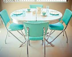 217 Vintage Dinette Sets In Reader Kitchens Retro Renovation Retro Kitchen Tables Retro Kitchen Vintage Kitchen Table