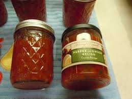 Harry Davids Sweet And Hot Pepper And Onion Relish Clone Recipe Food Com Recipe Onion Relish Stuffed Hot Peppers Stuffed Peppers