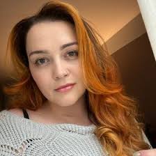 Danielle Kraus (deeekraus)