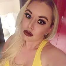 Amber Egan's Instagram, Twitter & Facebook