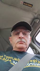 PRAYERS FOR THE QUEEN OF SOUL. ARETHA FRANKLIN IS ILL AND SURROUNDED BY  FAMILY.