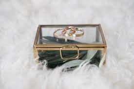 If your after a cheap box for your ring then you can not go wrong with these. Ringkastchen Zur Hochzeit So Einfach Konnt Ihr Es Zusammenstellen