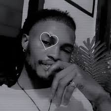 後ろに触っていい?