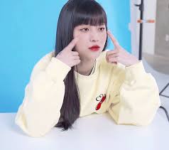 한국으로 돌아와 선민 ( 이재진 ), 나윤 ( 주니 ), 지현 (남이안)과 함께 셰어하우스에서 살게 된다. ì´ë²ˆ ì—ì´í‹´2 ìƒˆë¡œ ë‚˜ì˜¨ ë°°ìš° ì¡°ì¹´ ì´ì˜ì‹¬ ë„¤ì´íŠ¸íŒ