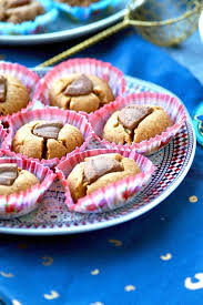 Ghribia Ou Ghriba Au Praline En 2020 Ghribia Alimentation Recette Ghribia