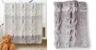 For seasoned knitters and knitting beginners, there's a perfect chunky blanket knitting pattern for all! Chunky Cable Knitted Baby Blanket Free Knitting Pattern