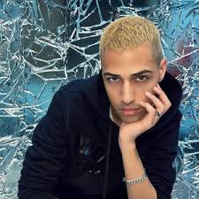 Intergalactic Supermodel.