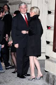 Mají spolu dva syny, tomáše a martina. Tyden Cz Domacnost Miroslava Donutila Ridi Manzelka