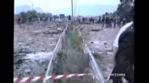 Il presidente della repubblica per il 28esimo anniversario della strage di capaci: 23 Maggio 1992 Tg Edizione Straordinaria Per La Strage Di Capaci Youtube