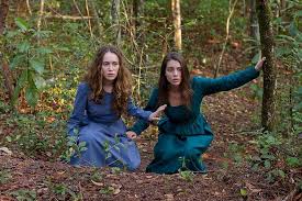 Amazon.com: The Devil's Hand ( Where the Devil Hides ) [ NON-USA FORMAT,  Blu-Ray, Reg.B Import - Germany ] : Rufus Sewell, Alycia Debnam-Carey,  Thomas McDonell, Adelaide Kane, Leah Pipes, Ric Reitz,
