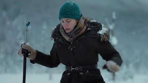 Lorsque lord menace revient d'entre les morts pour terroriser san antonio, l'ancien. L Echarpe De Alex Martin Kate Winslet Dans La Montagne Entre Nous Spotern