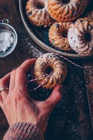 Mini Bundt Cakes With Oranges Chocolate Drops Cinnamon Klara S Life