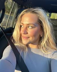 JESSICA HOWELL (@jesssicahowell) • Instagram photos and videos