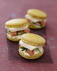 Macarons Aperitif Au Saumon Fume Et Caprice Des Anges Paperblog Recettes De Cuisine Recette Recette Noel A L Avance