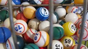 Il gioco del lotto si basa sull'estrazione di 5 numeri compresi tra 1 e 90. Sei In Fila L Estrazione Del Lotto In Sudafrica Stupisce I Numeri Vincenti Sono 5 6 7 8 9 E 10 La Repubblica