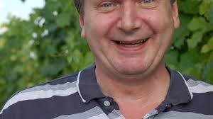 Thomas Nistler's Instagram, Twitter & Facebook