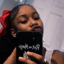 في الوقت نفسه كاي سينات يحاول إبقائنا هادئين. 😩 (📸: @gettyimages) ✍🏾:  TSRStaffTC