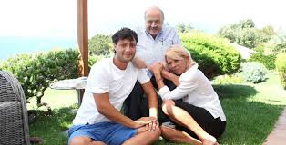 Il matrimonio tra maurizio costanzo e maria de filippi. Parla Maria De Filippi Senza Maurizio Costanzo Non Sarei Quella Che Sono Ero Considerata Un Idiota Intervista Esclusiva Gossip