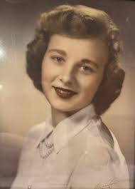 Marilyn Hutchinson's Instagram, Twitter & Facebook