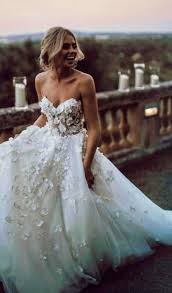 Wedding Cakes From Walmart Inexpensive Wedding Dresses Wedding Dresses Ball Gowns Wedding