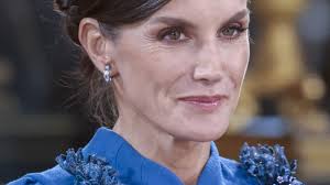 El álbum de fotos que Letizia no quiere ver: cuando era un clon de la reina  Sofía
