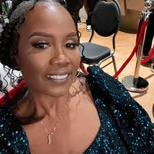 Shawn Selzer's Instagram, Twitter & Facebook